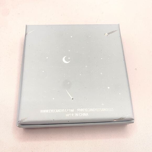 Arm Candy LA NiB Heart & Clover Adjustable Bracelet Set Brass Delicate Design - Picture 6 of 6